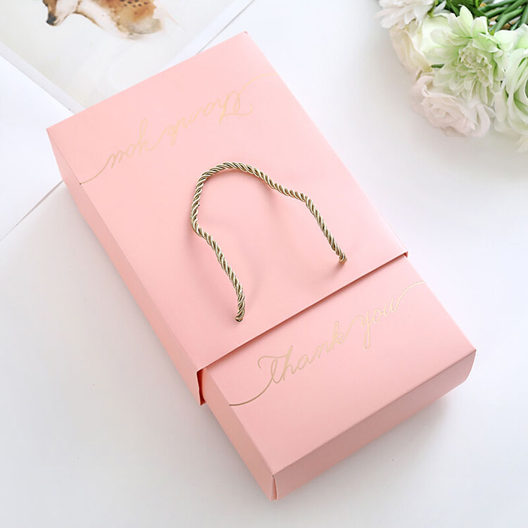 Hộp Quà Tặng Cao Cấp
